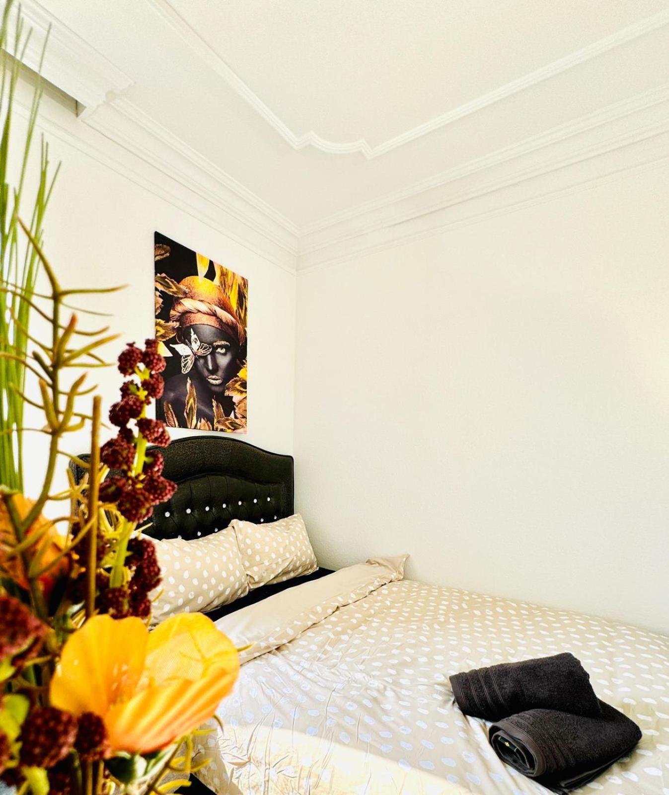 Very Spacious Apartment For Up To 7P With Great Location Вена Экстерьер фото